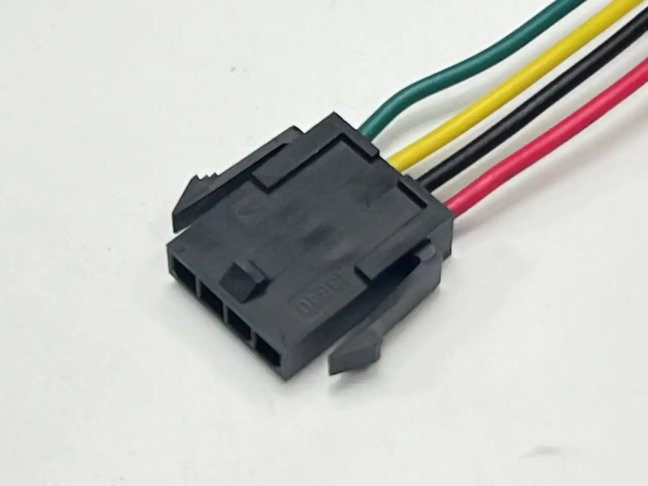 436400400 Wire harness, MOLEX MICRO FIT 3.0mm Pitch OTS Cable, 43640-0400, 4P With UL1061, 20AWG Wires, Off the Shelf