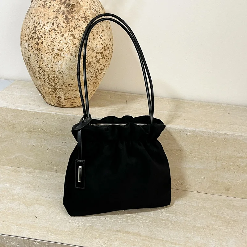 

Popular Women's Crossbody Bag Leather Messenger Bag Shoulder Tote Handbags In Elegant Style For Fashionable Ladies