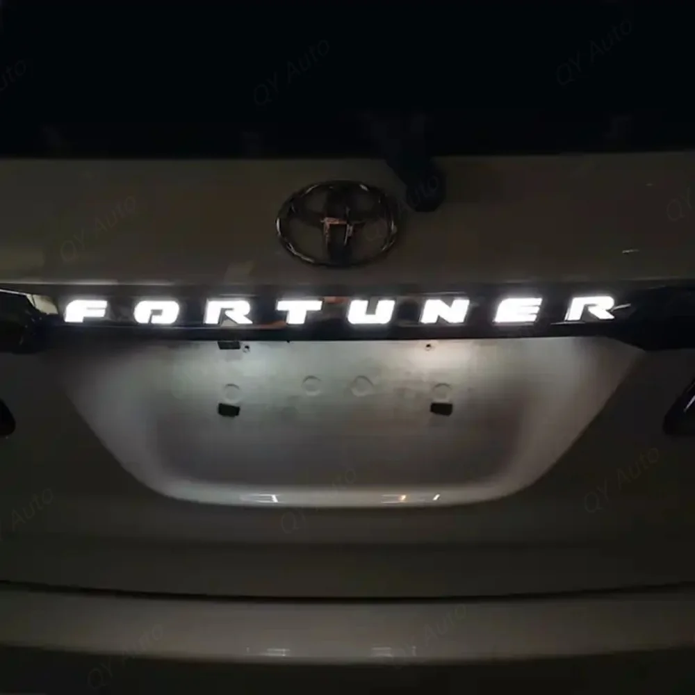 LED Tail Lamp Through-Tail Light For Toyota Fortuner 2012 -2015 Body Kit With Turnin、 Emergency、Brake Signal Light Srim Strip