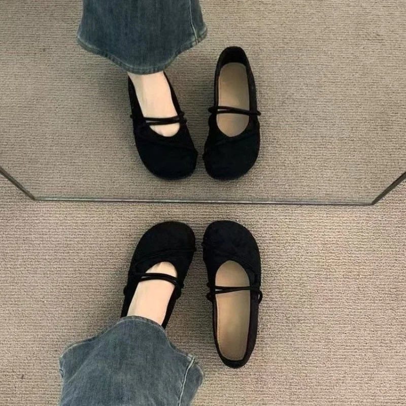 Cute Round Toe Ladies Footwear Retro Spring and Autumn Slip-on Shoe Quick Delivery 39 Korean Style Y2k Young Women's Flat Shoes