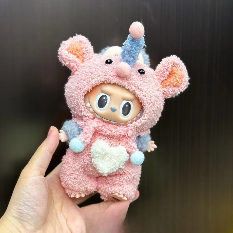 

New Clothes, Fur Suits, Cloth Hanging, 123-generation Vinyl Dolls Used for Wool Clothing. Doll Clothes Doll Clothes Doll Clothes