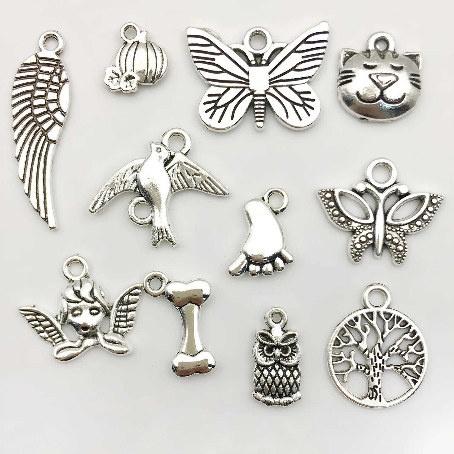 20/30/50/100pcs Random Mix Antique Silver Metal Alloy Bulk Charm Pendant Beads For DIY Handmade Bracelets, Neacklaces, Earrings view 5