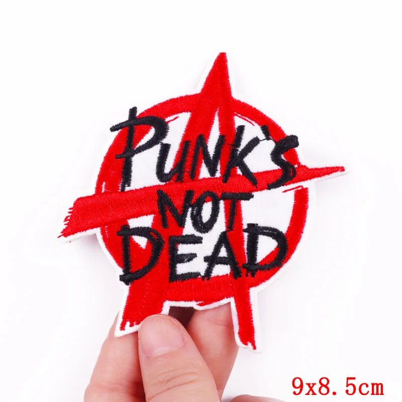 Punk\'s NOT DEAD łatki na ubrań żelazko na plastry na odzież Rock Stripe Hippie list topliwy łatka odzież naklejki odznaki