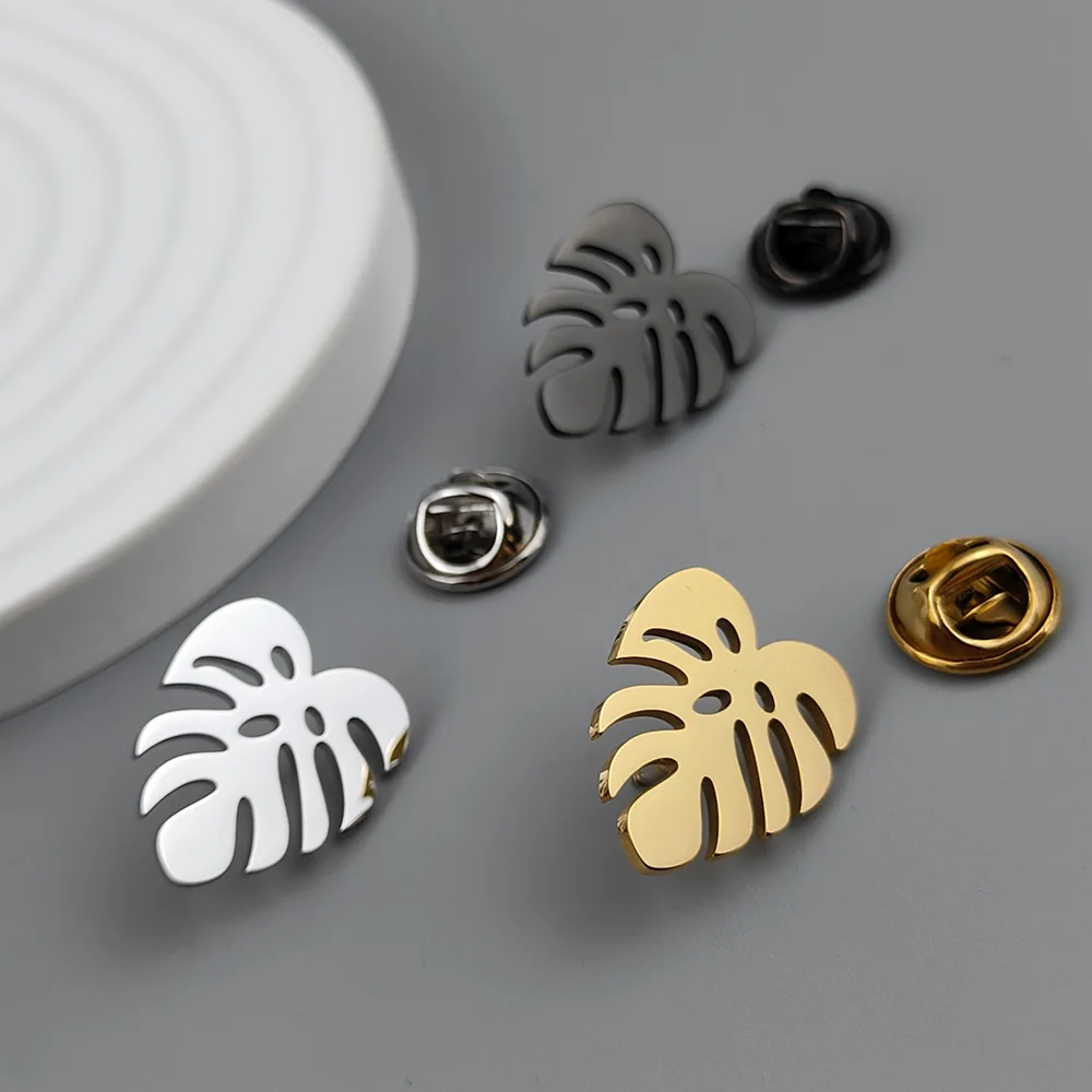 316L Stainless Steel 18K Gold Plated Monstera Leaf Lapel Pin Tropical Plant Brooch Suit Collar Pin Fashion Jewelry Gift