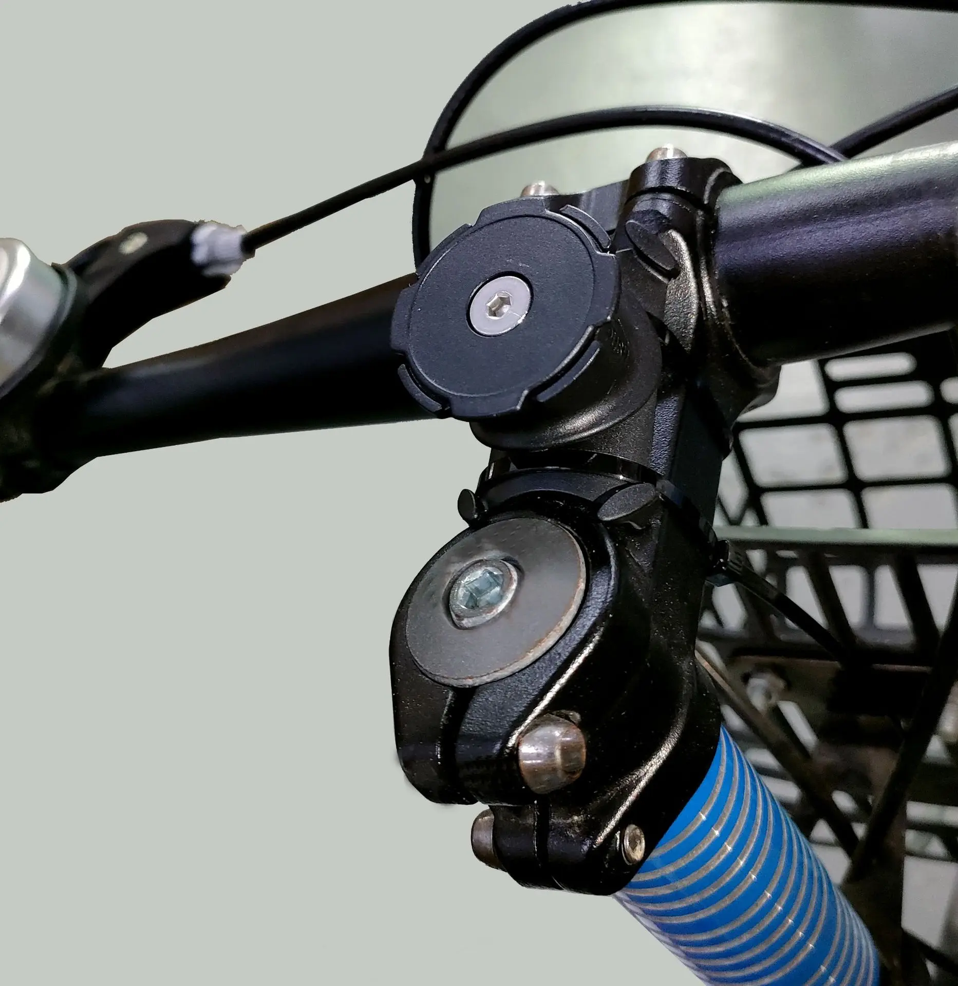 2023 novo suporte do telefone ajustável bloqueio de segurança para bicicleta mountain bike mobile hold motocicleta scooter guiador montar suporte