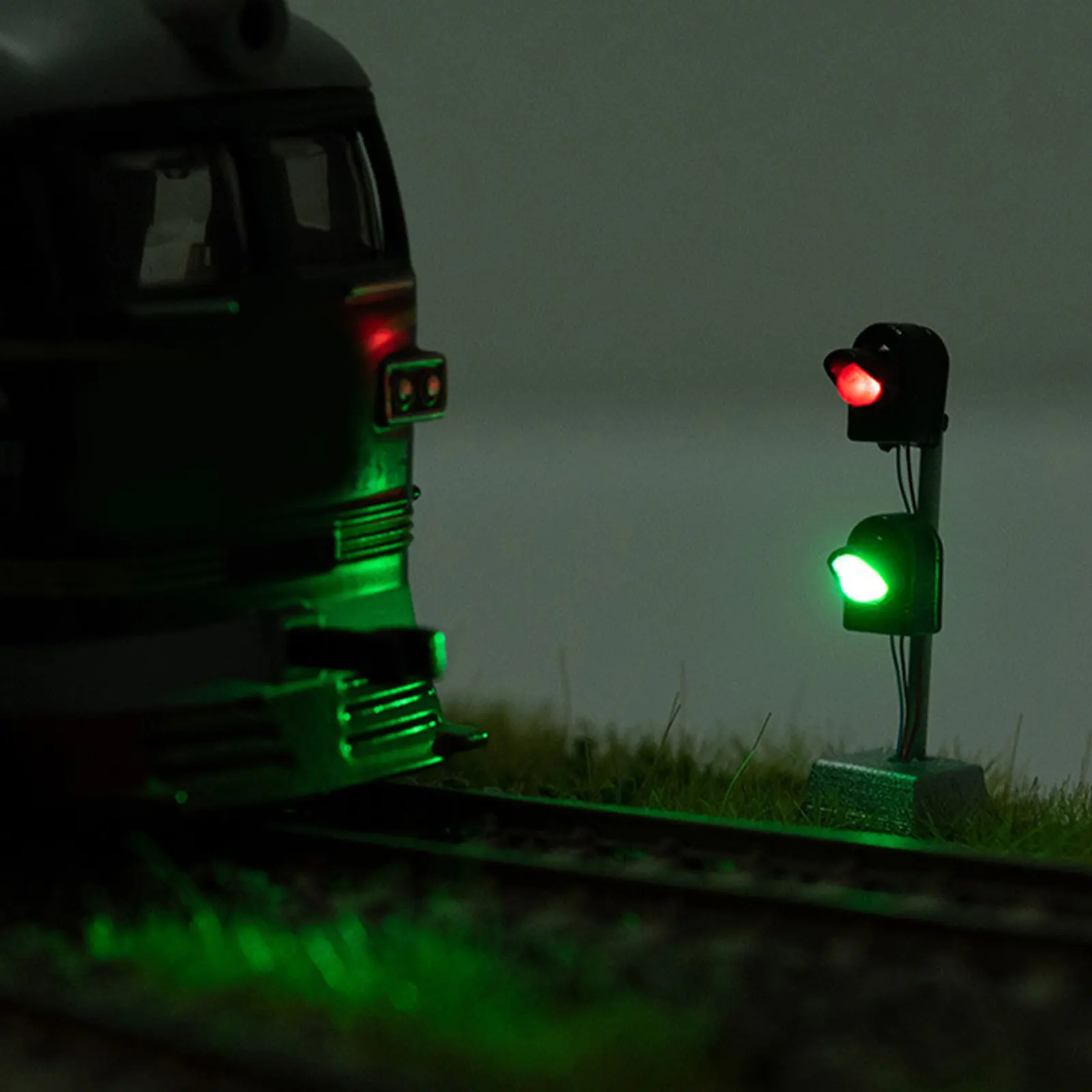 2-pecas-de-acessorios-para-trem-de-fogo-luz-de-sinalizacao-de-estrada-sinais-em-miniatura-de-aco-inoxidavel-e-abs-para-decoracao-de-cenarios-de-mesa-de-areia-micro-paisagem