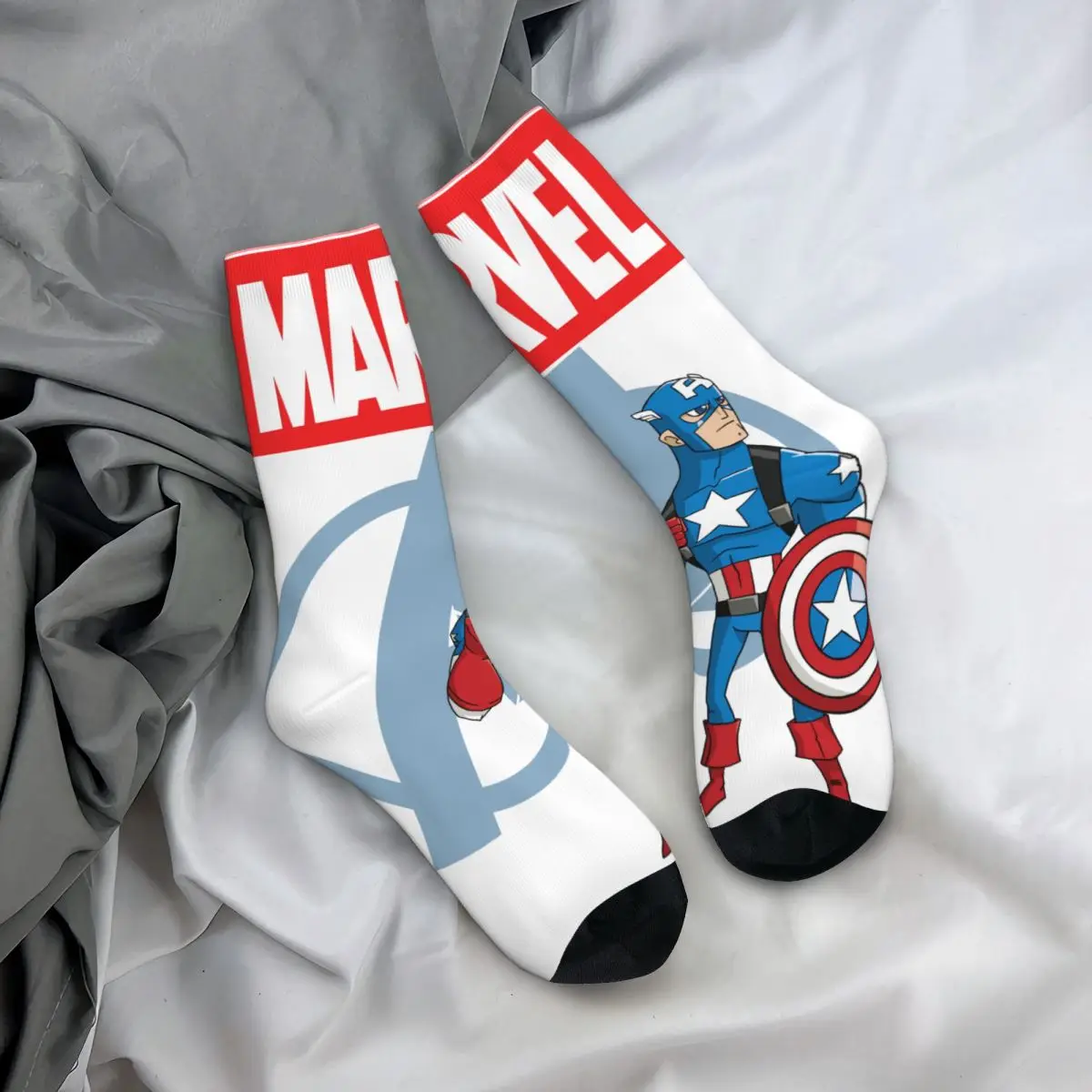 Hip Hop Retro Hot Selling Marvel Crazy Men\'s compression Socks Unisex Captain America Street Style Seamless Printed Funny