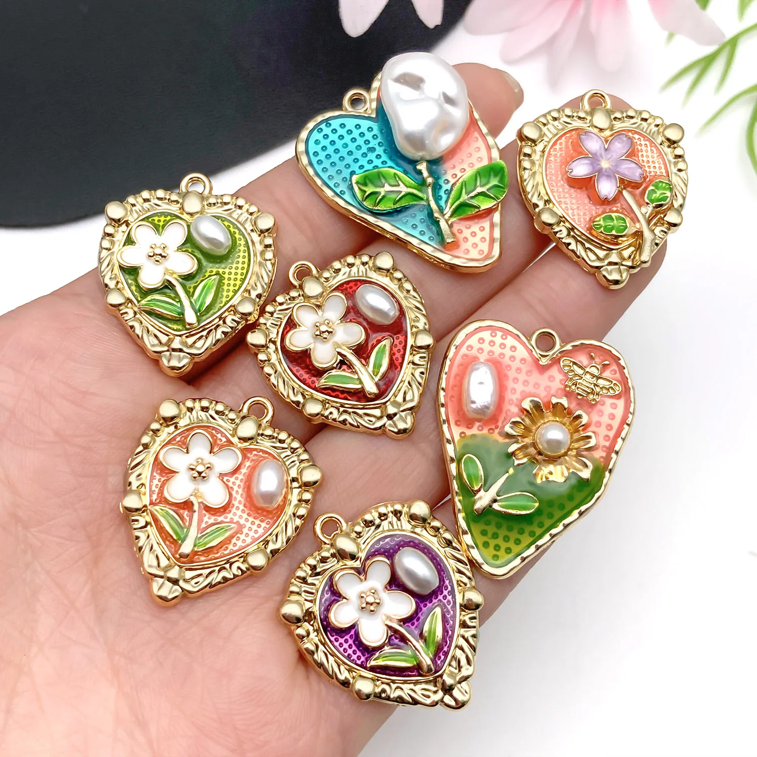 French Vintage Charms, 2/8 Pcs Elegant Monet Style Pearl & Oil Painting Flower Pendants for DIY Earrings Necklaces.