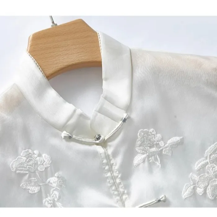 الأزهار المطرزة الجاكار الشيفون سترة المرأة الرجعية الصينية خمر العرقية نمط بلوزات بلا اكمام المتضخم