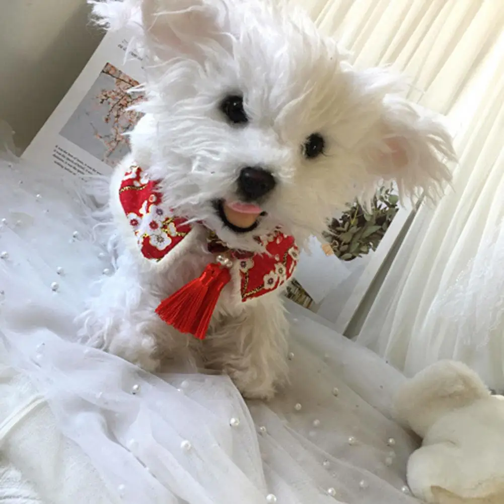 

Pet Cape New Year Festive Pet Shawl，Lace-up Fastener Tape Breathable Sleeveless Dress Up，Floral Printing New Year Pet Cloak