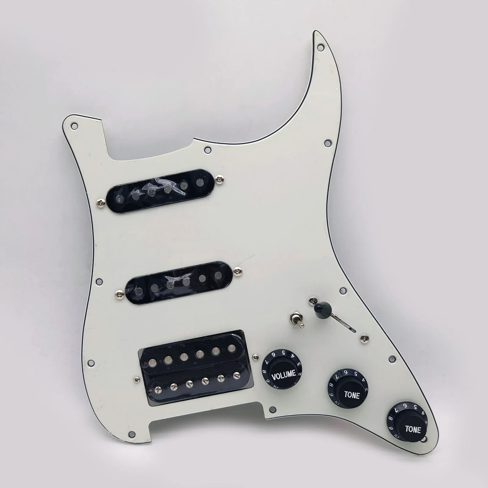 Guitar Prewired Loaded Pickguard Set,SSH Alnico 5 Humbucker Pickups for ST Guitar Electric Guitars Replacement Parts