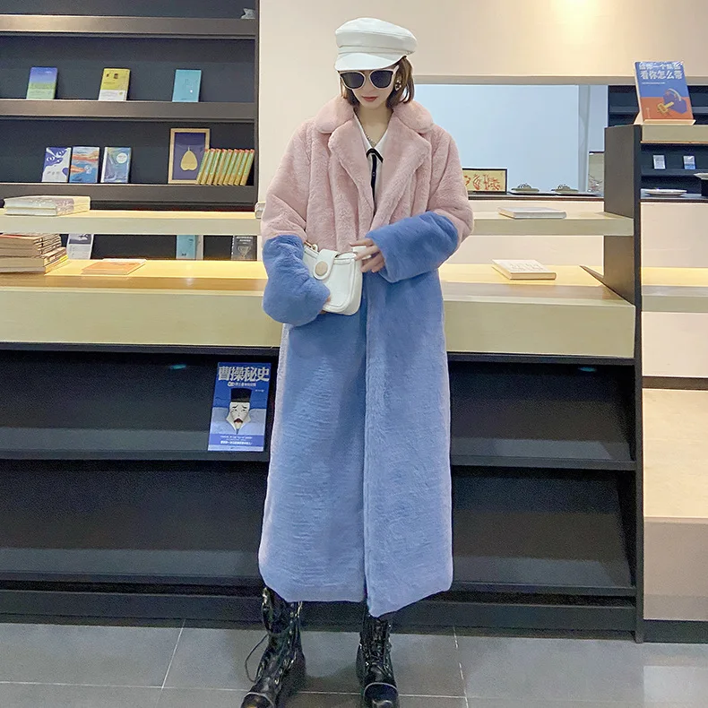 Abrigo de longitud media de retazos de piel sintética de terciopelo de visón suelto de invierno con cuello de piel para mujer