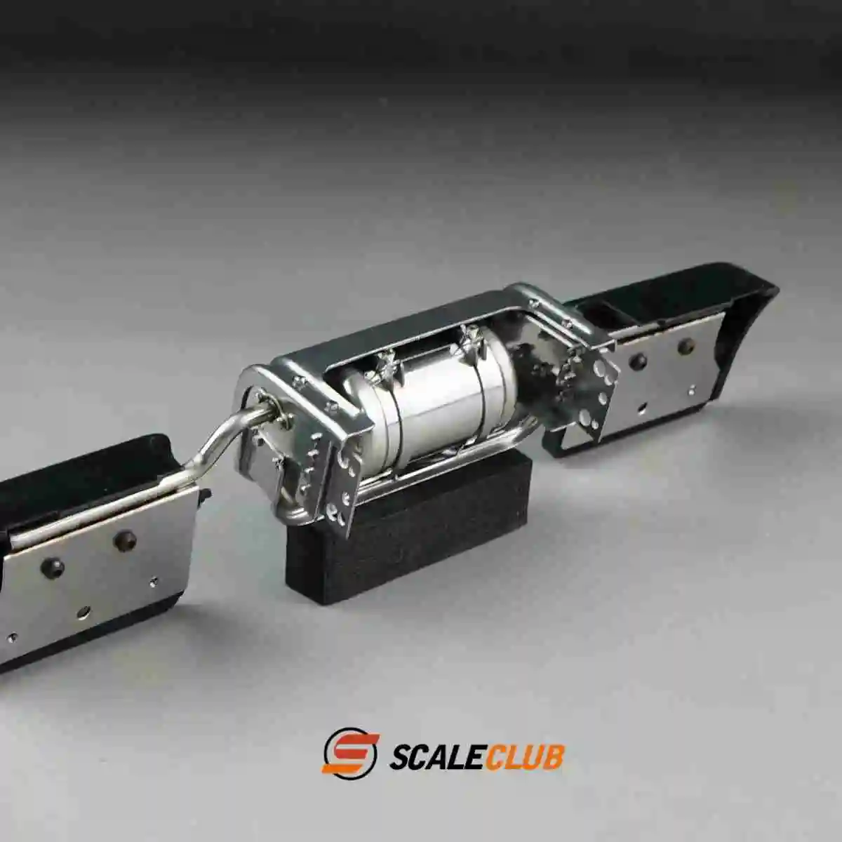 Scaleclub Model Truck Tail Beam Gas Tank Tail Light Bracket dla Tamiya LESU R470 R620 TGX RC 1/14 Traction Truck Parts
