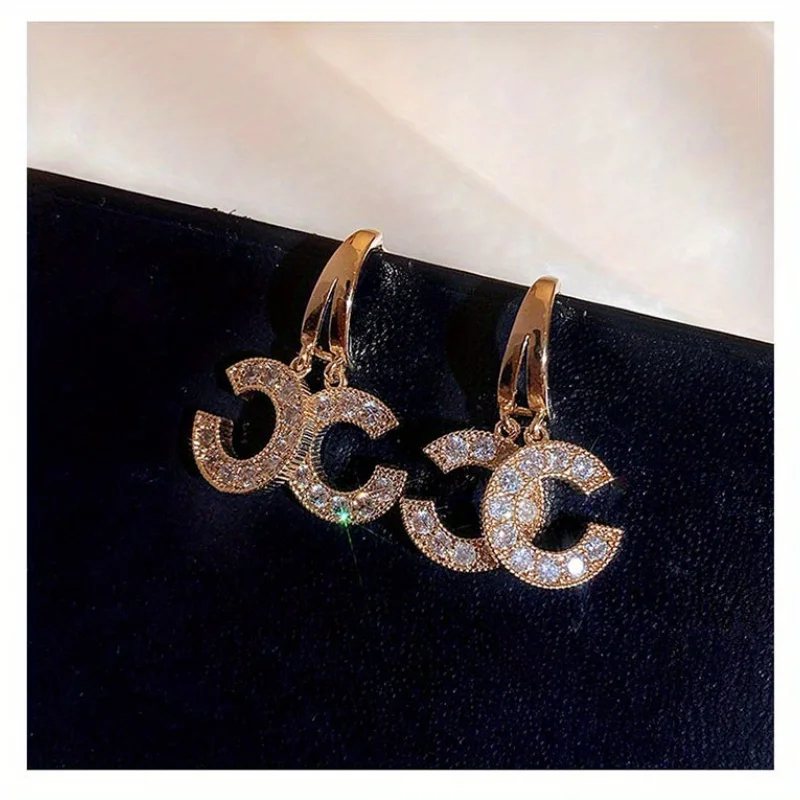 Women's Double C Letter Stud Earrings Fashion Jewelry for Daily Wear Party Mother's Day Gift Vintage Elegant Accessory
