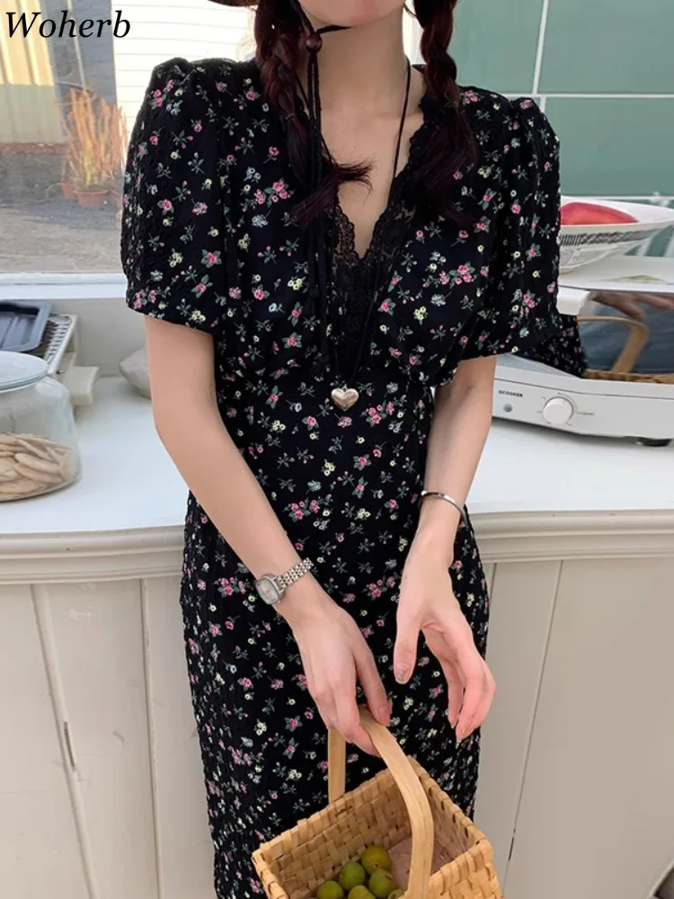 

Chic Maxi Dresses for Women V-neck Slim Waist Tunic Robe Femme 2025 Vestidos De Mujer Print Lace Patchwork Vintage Summer Dress