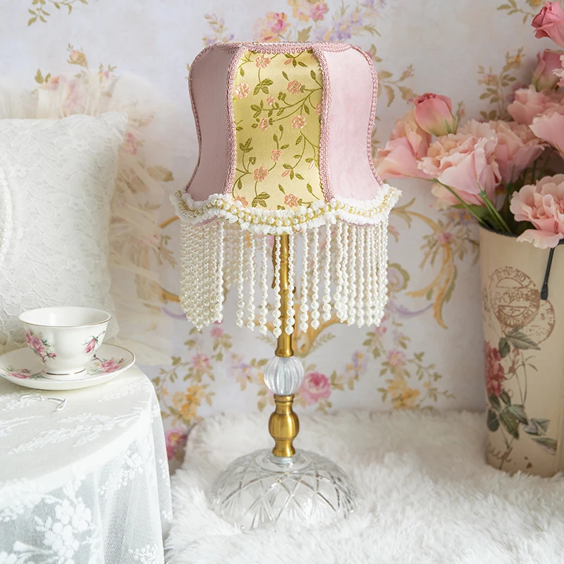 

American pink French retro table lamp fringed bedroom ins girly atmosphere bedside lamp
