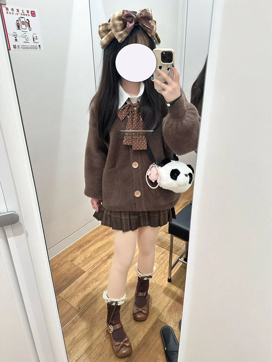 

Милый вязаный комплект: свитер и юбка в клетку для женщин, осенне-зимняя коллекция, стиль «Sweet Fre», для колледжа...