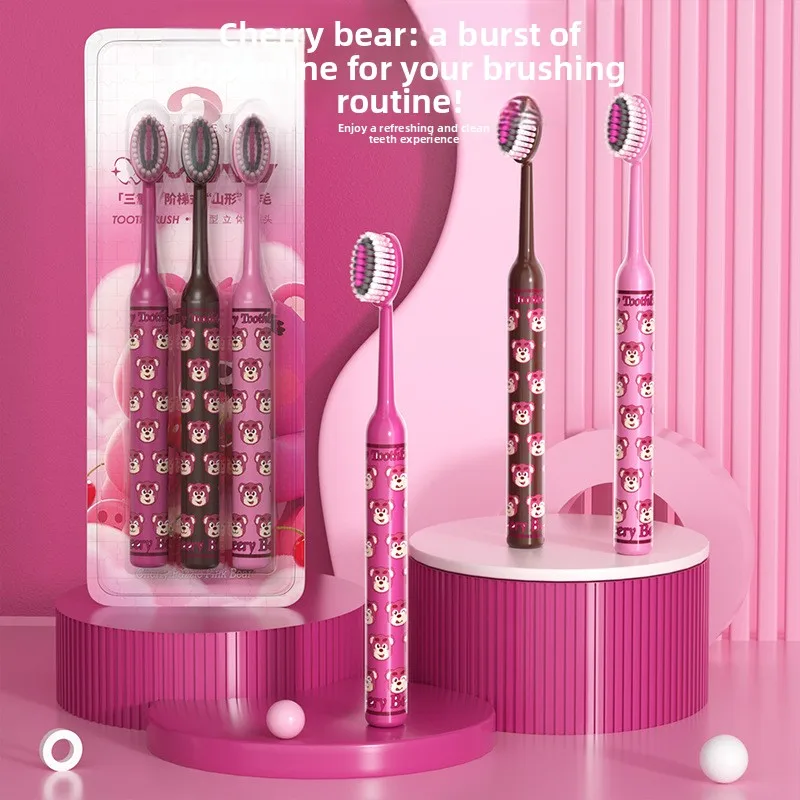 

Зубная щетка Strawberry Bear Mountain, защитный чехол для зубной щетки, супермягкая и ультратонкая щетина, мягкая щетка для взрослых, подходит для чувствительных зубов.
