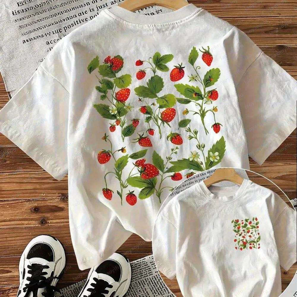 Women's Cute Strawberry Print Cotton T Shirt Casual Aesthetic Fruit Graphic Short Sleeve Tee Summer Oversized Streetwear Tops