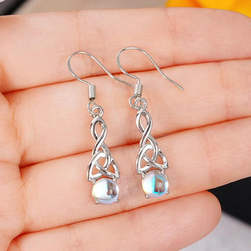 Huitan keltische Knoten Tropfen Ohrringe mit simulierten Opal Stein einzigartige Damen accessoires Phantasie Geschenk elegante Braut Hochzeit Schmuck