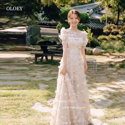 OLOEY Modest Lace A Line Korea Wedding Dresses Short Sleeves Scoop Neck Floor Length Vintage Bridal Gowns Photoshoot Corset Back