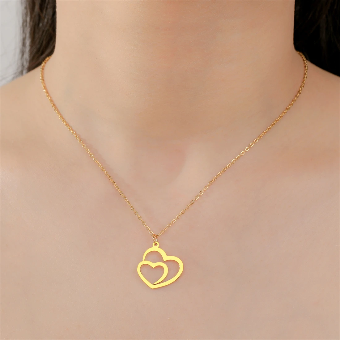 Eueavan Hohl Doppel Herz Halskette Für Frauen Edelstahl Romantische Liebe Symbol Anhänger Kette Engagement Schmuck Geschenk – Detail 10