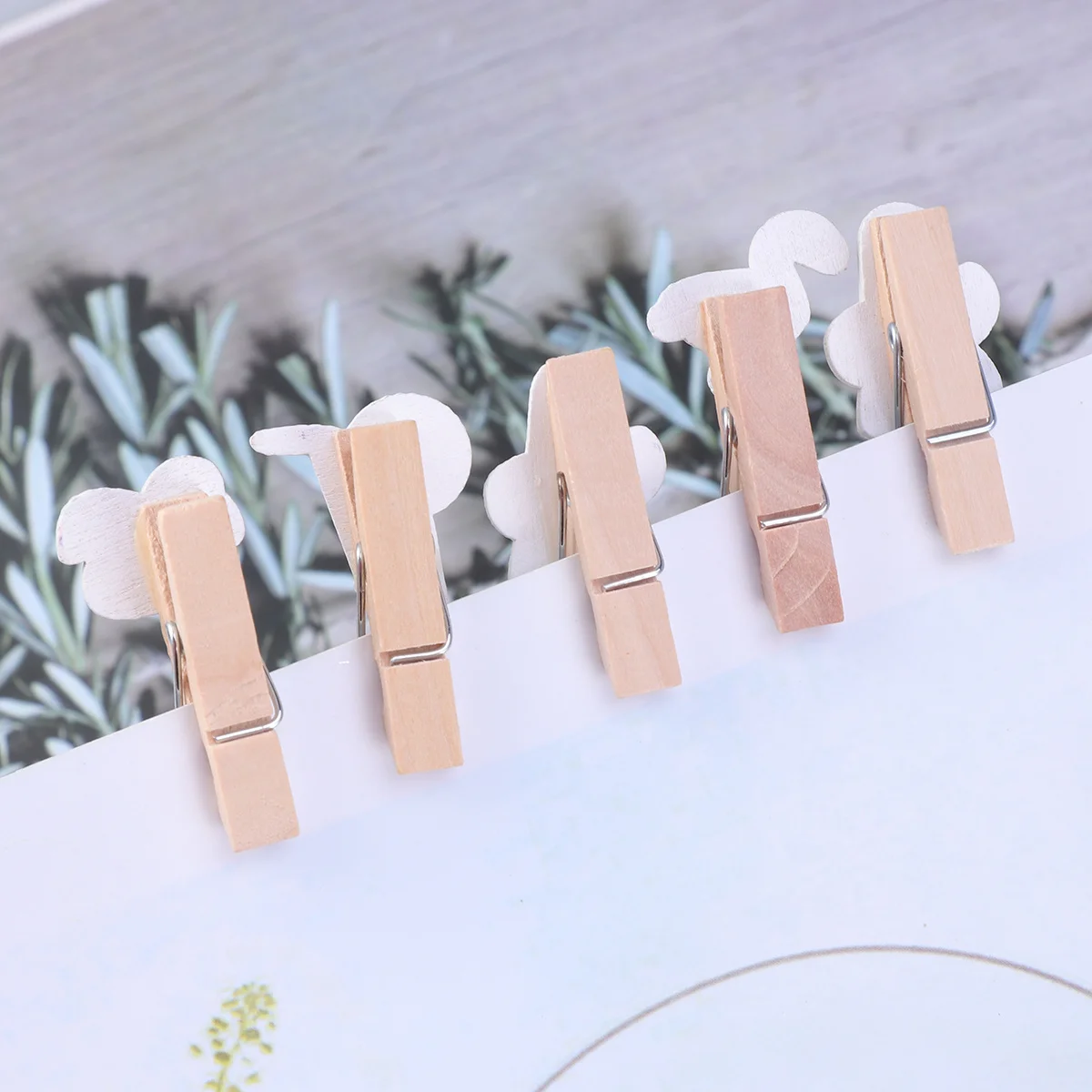 

10pcs Wooden Photo Clips Heavy Duty Craft Clips For Hanging Photos Paintings Artwork Decorative Clothespins Home Wall Display