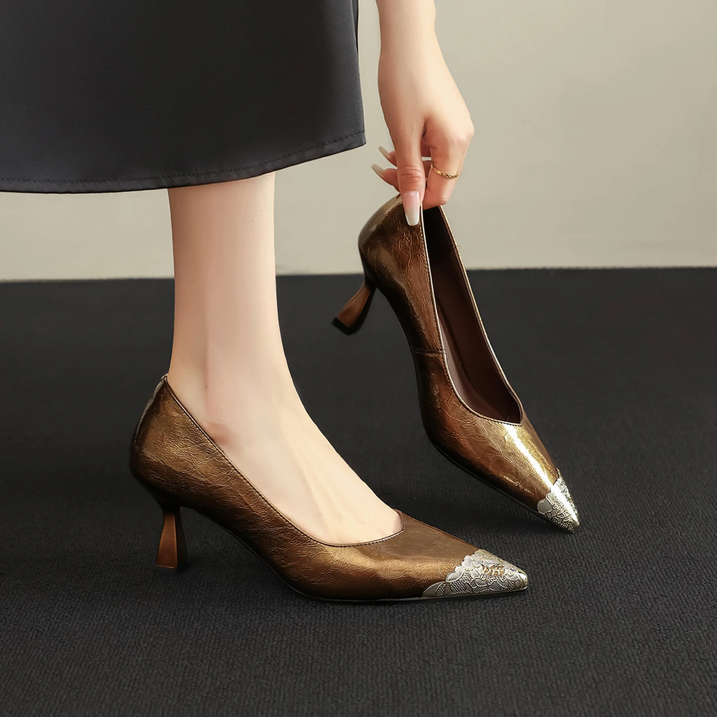 2026 new spring autumn women pumps natural leather 22-25cm soft sheepskin pointed toe mixed color high heel women shoes fashion