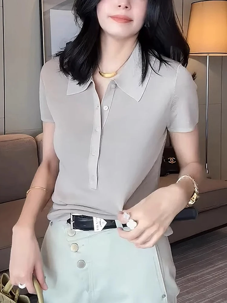 تي شيرت Laid-ba Sle ذو لون نقي من الحرير الجليدي ort Sve محبوك علوي f زر صيف غير رسمي 2025 تي شيرت تنحيف النسخة الكورية