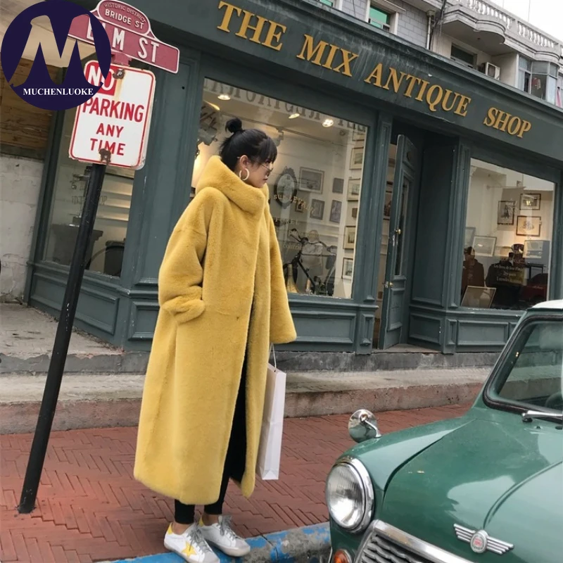 

Elegant Women's Mid-Length Hooded Faux Fur Coat Loose Plush Thick Warm Casual Korean Fashion Autumn Winter 2025