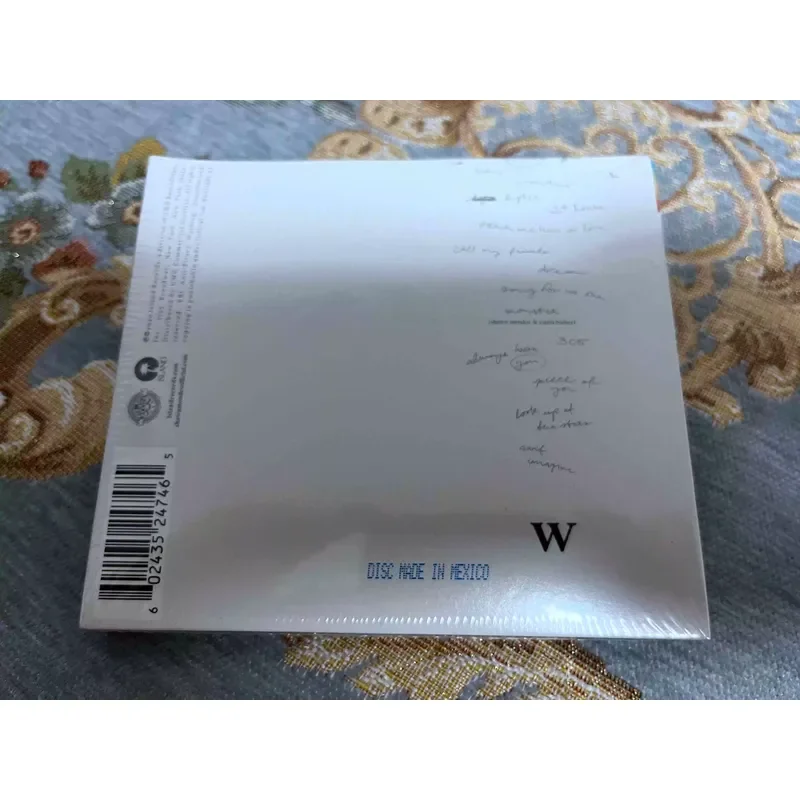 Shawn Mendes Wonder M Genuine New Unopened Card and Lyric Book for Shawn Mendes