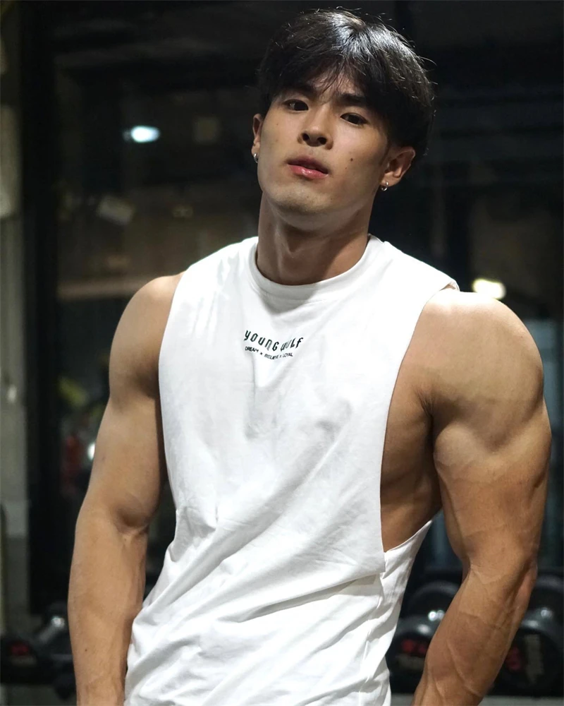 Camiseta deportiva sin mangas con dobladillo curvo para hombre, ropa informal de entrenamiento para gimnasio, chaleco de culturismo, camisetas de Fitness musculosas