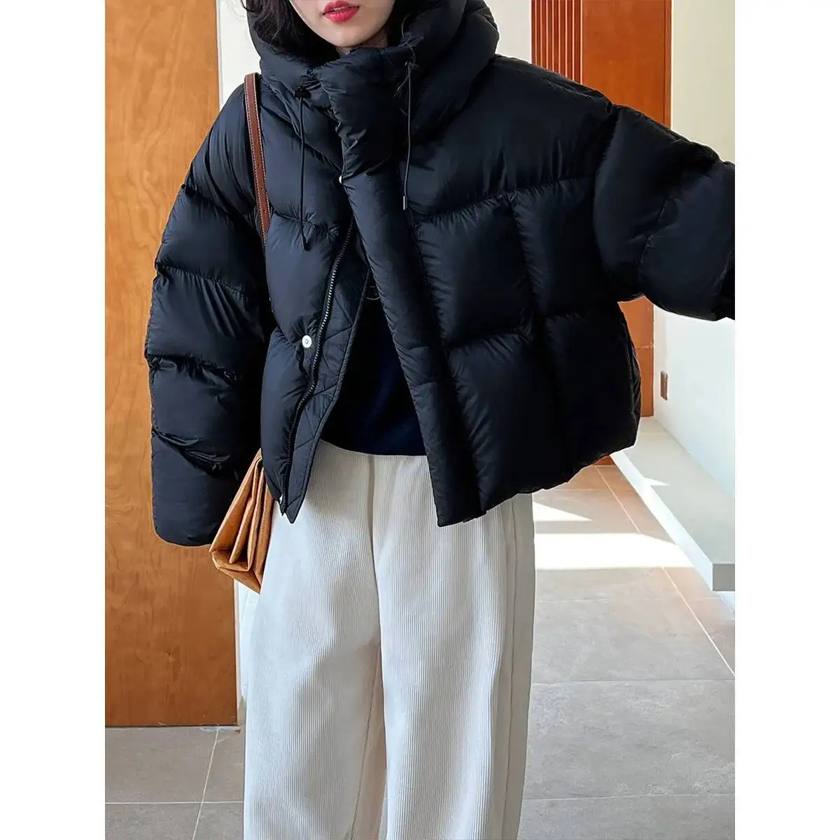 UMI MAO 90 화이트 덕 다운 코트 겨울 자켓 여성용 초경량 푹신한 미니멀 두꺼운 따뜻한 후드 숏 브레드 다운 코트