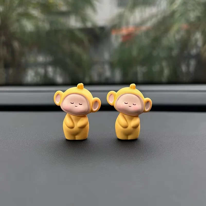 4PCS Cute Car Interior Ornaments Computer Desktop Japanese Style Workstation Office Desktop Small Ornaments