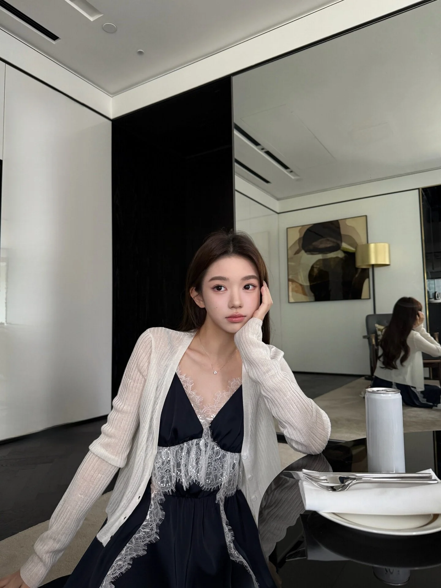 

Шелковое атласное глянцевое платье Yangzifan с кружевной спинкой и V-образным вырезом, женское летнее платье без рукавов, свободного кроя, для повседневной носки, тонкая модель