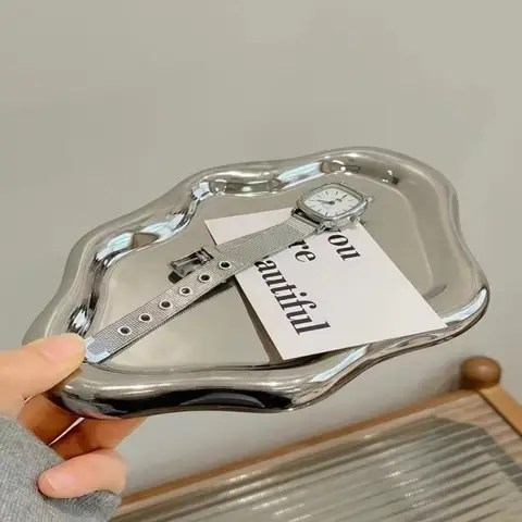 Light Luxury Plastic Jewelry Tray Mini Cloud Shape Jewelry Display Plate Jewelry Dish Watches/Keys Storage