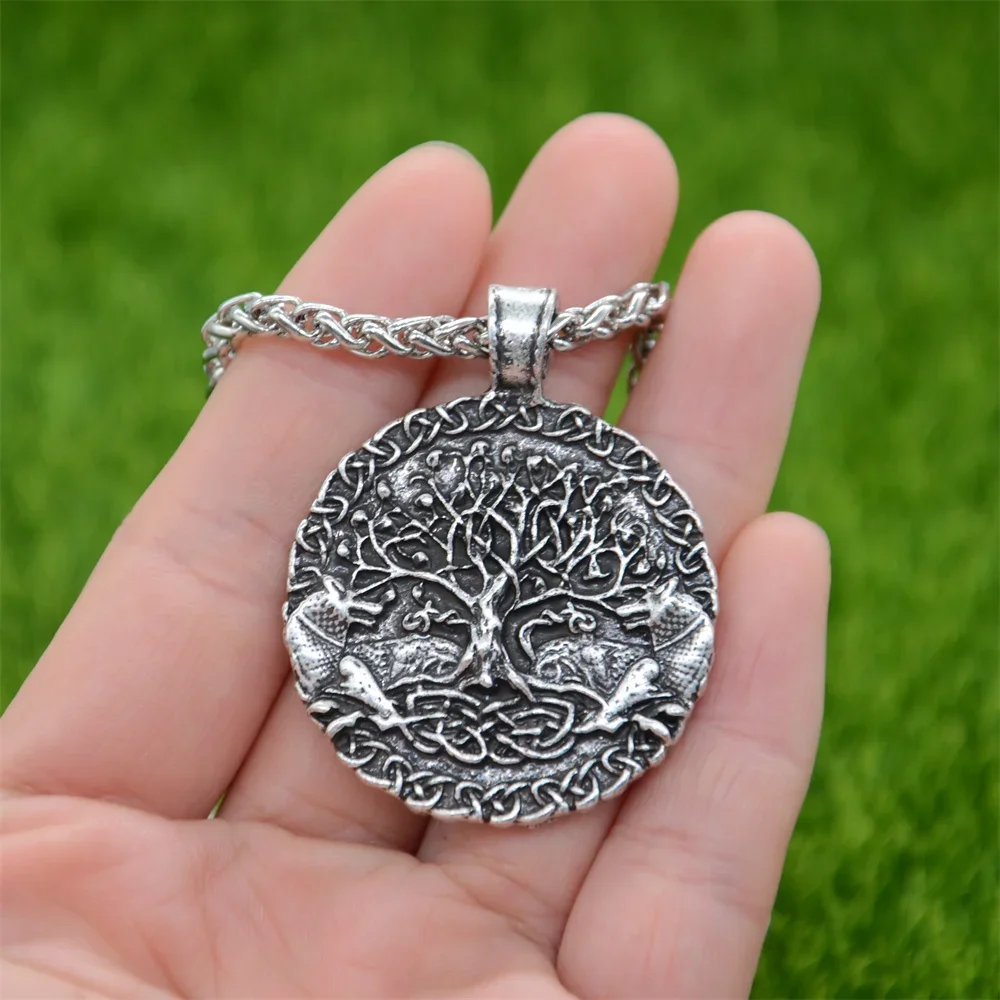 

1Pcs Wicca Tree Of Life Pendant Double Wolf Amulet Wiccan Talisman Pagan Jewelry Viking Necklace For Men Women Dropshipping