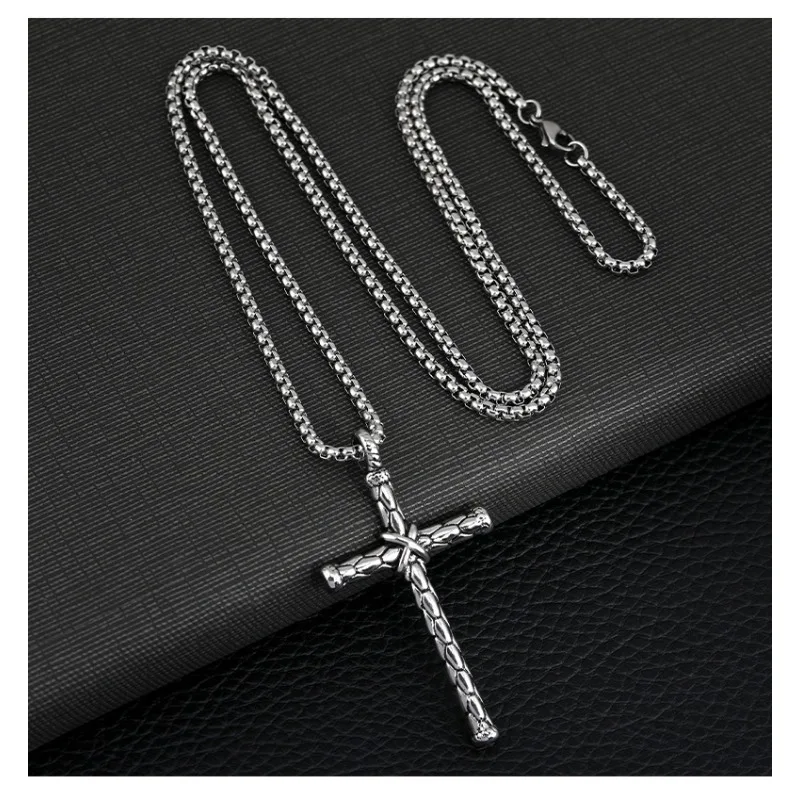 

Cool guy titanium steel necklace, street trend, 2025 Lucky Magic Cross necklace, nightclub necklace, fashion clothing necklace