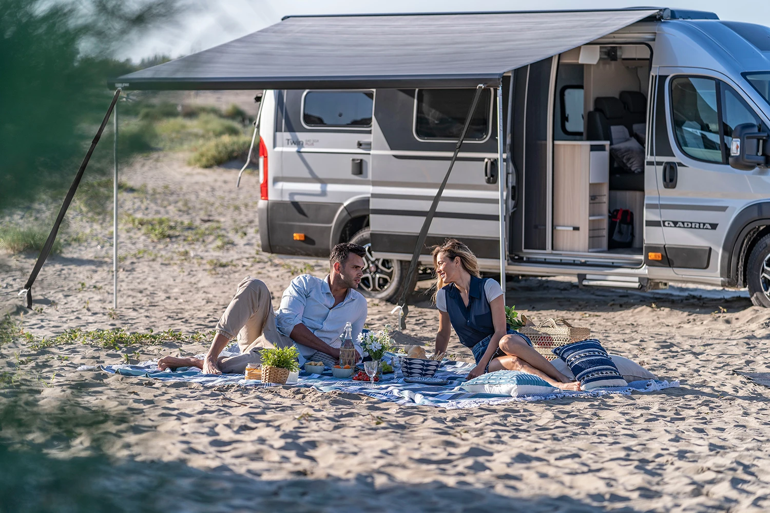 

Awning Tie Down Kit Camping Awning Hooks Clips Adjustable Bands Stakes Tension Springs Buckles For Caravan Motorhome RV Tent