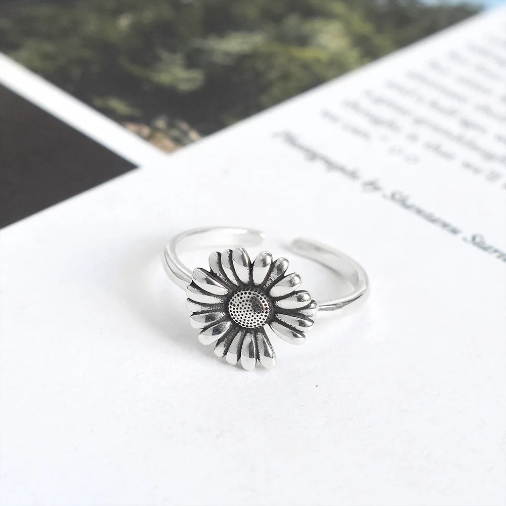 Original Design Gothic Ring Luxury Brand Flower Rings for Women Accessories Wedding Engagement Jewelry Gifts