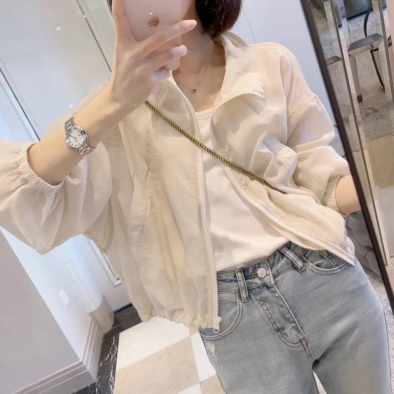

Women's Summer 2024 New Lazy Style Casual Lightweight Breathable Sun Protection Jacket Short Outerwear Fashionable Commute Wind