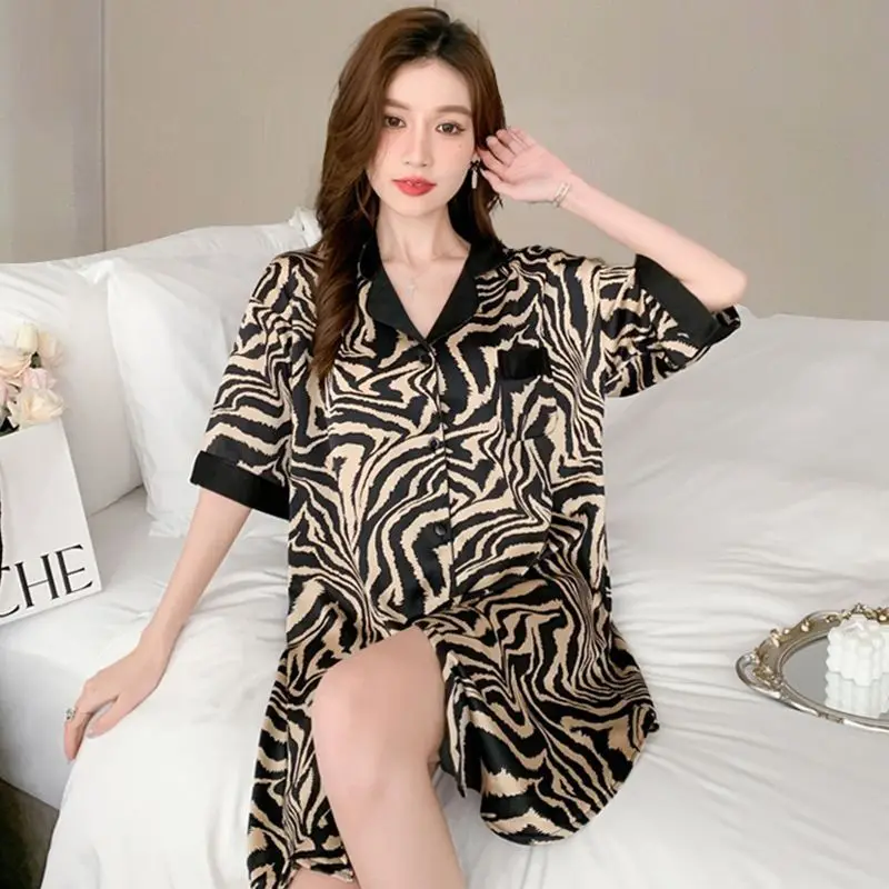 

High-end Cool Thin Smooth and Soft Ice Silk High-value Loose Shirt Pajamas Skirt Cute Rabbit Wind Nightdress Women's Long Dress