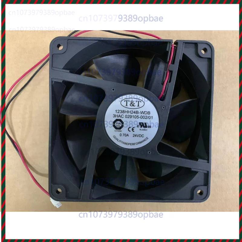 

1pcs T&T 1238HH24B-WDB 3HAC 029105 -002/01 24V 0.70A 12CM forABB robot fan 2pin