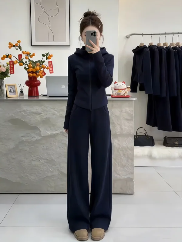 

Fashionable Slimming Sportswear Set Women's Casual Style Two-Piece Suit Polyester Fiber Spring Autumn New Arrival