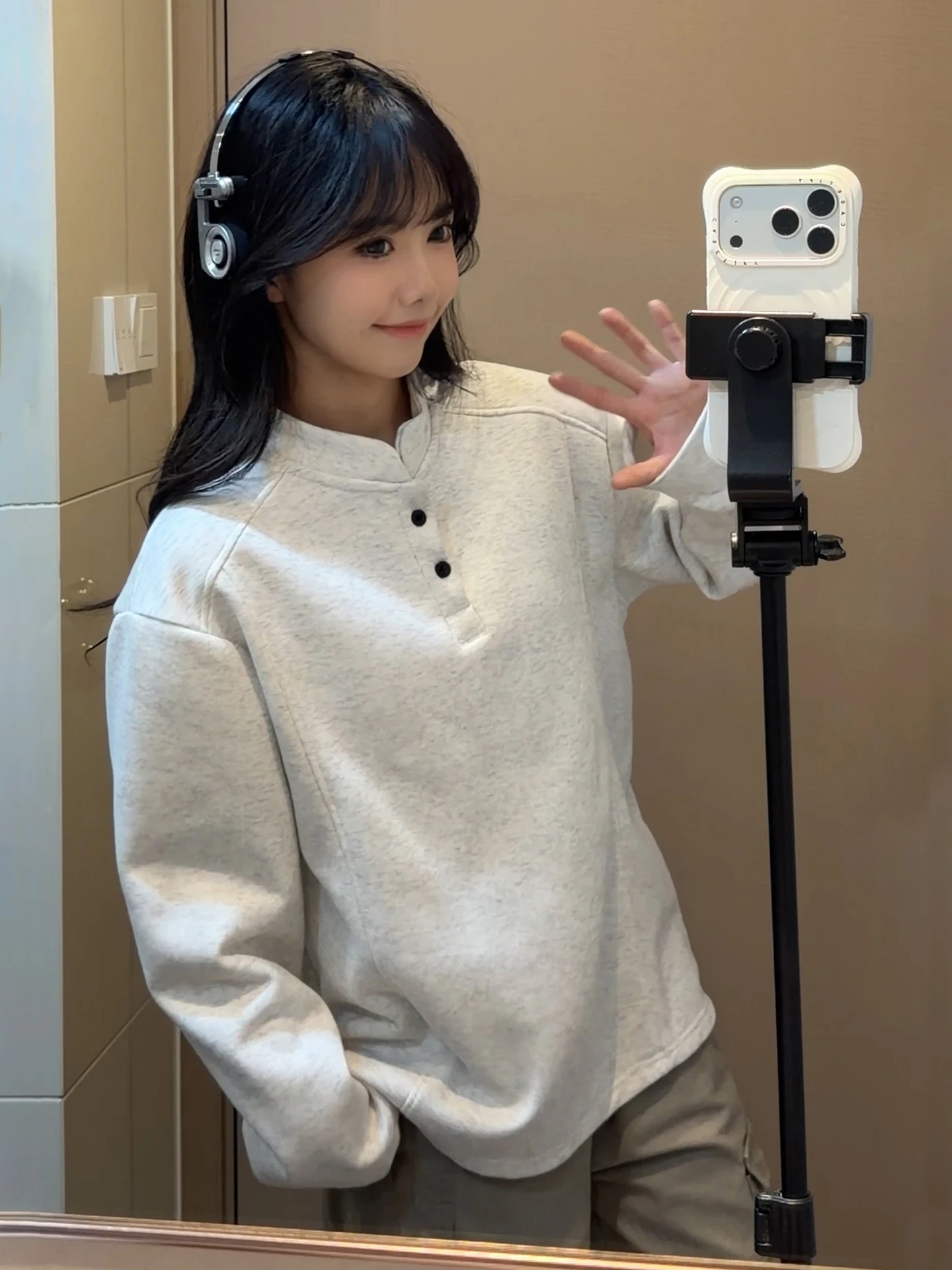 Ay American Henry C…