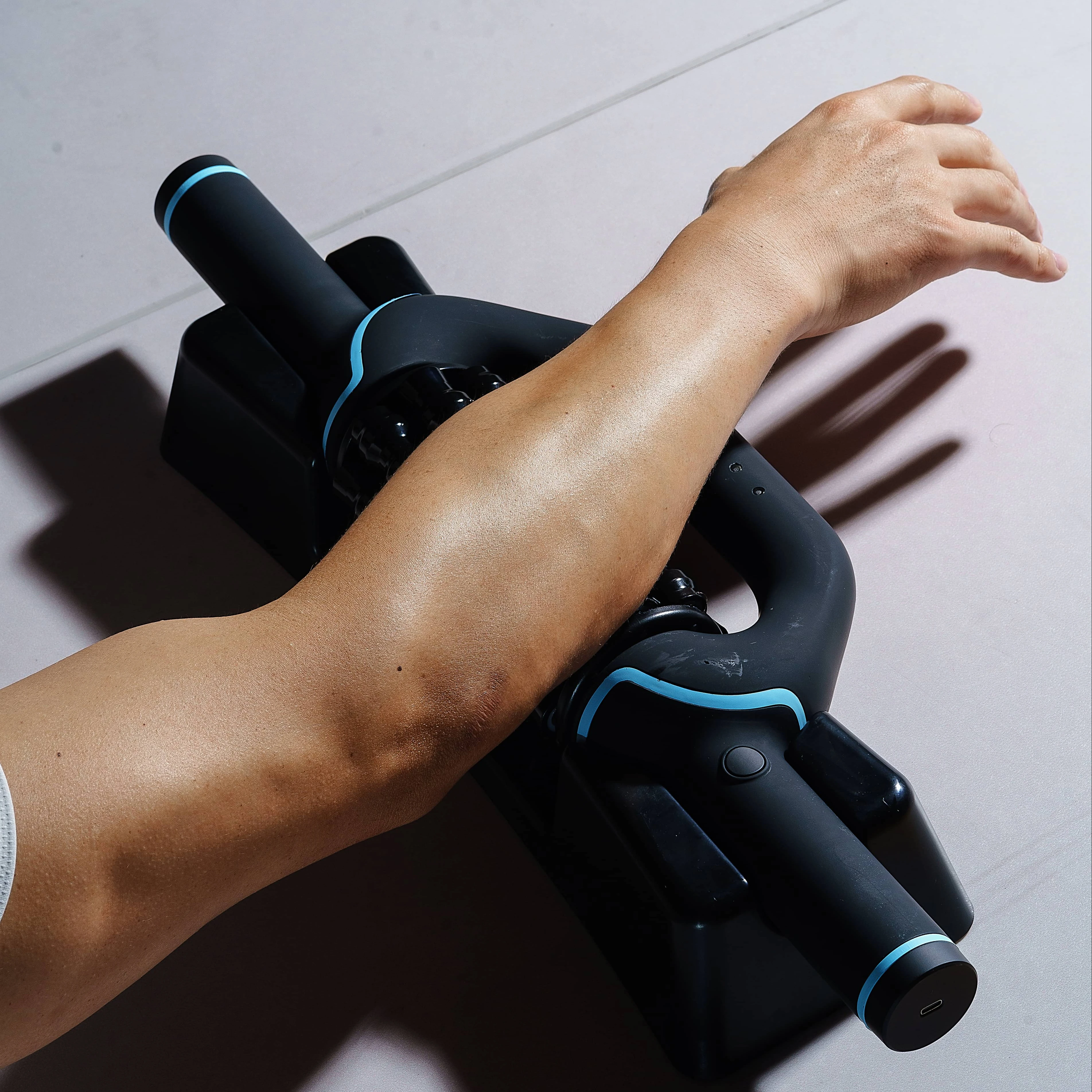 Roller Percussion Massage Gun Deep Tissue Muscle Cordless Electric Body Massager Handsfree Recovery Tool Pain Relief