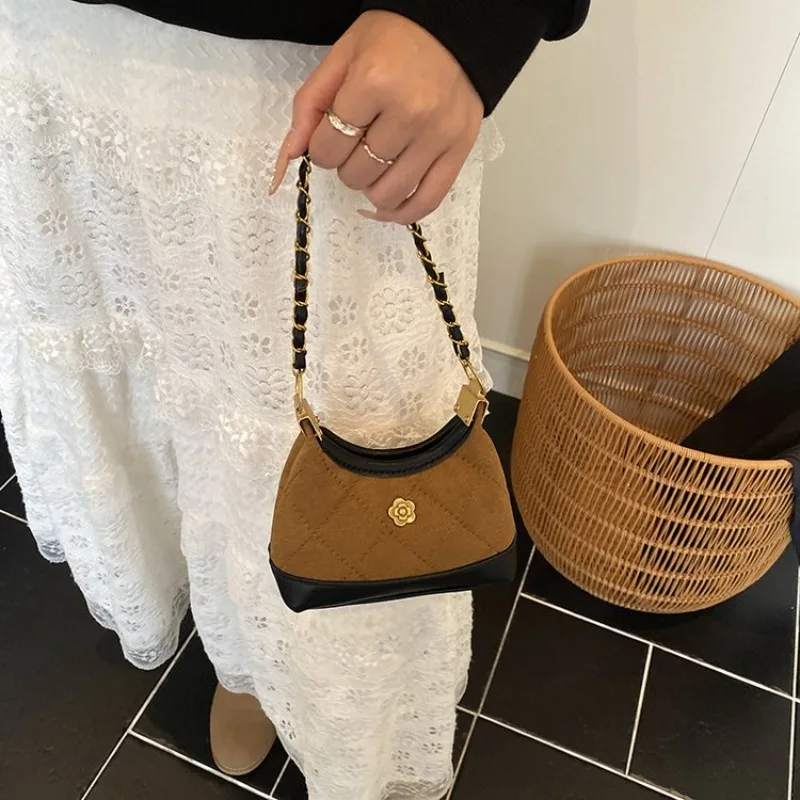 

Элегантная кожаная сумка-тоут для женщин от люксового дизайнерского бренда, вместительная стильная сумка-мессенджер через плечо, шикарная.