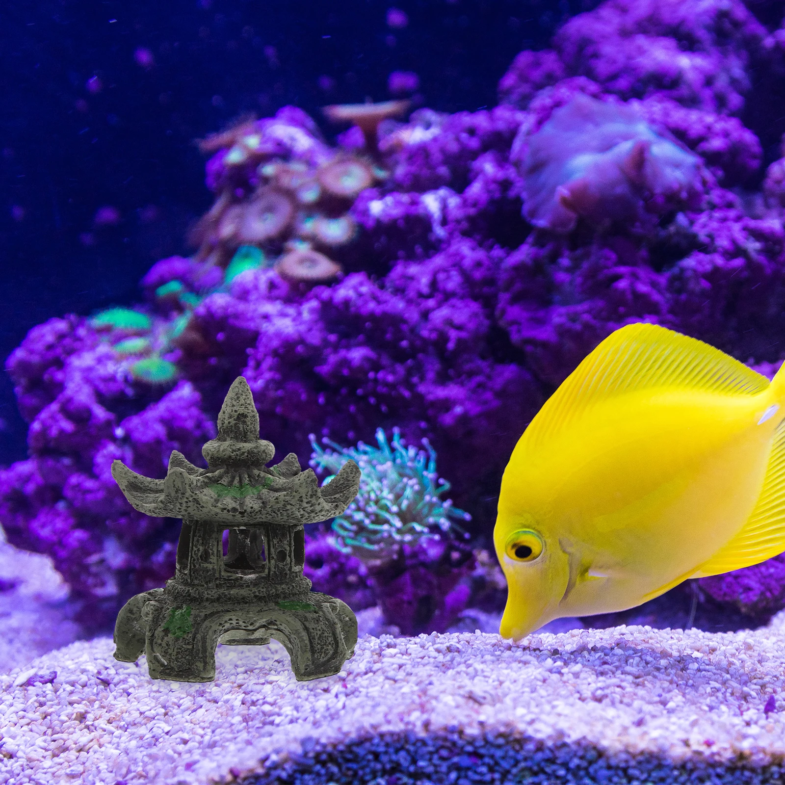 

1pcs Fish Tank Decoration Cave Resin Pavilion Ornaments for Aquarium Landscaping Hideout Shrimp House Shelter Decorative Scenery