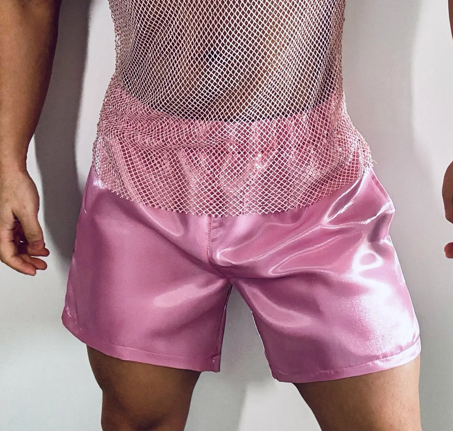 

Men's Sexy Pink Liquid Metal Glossy Pockets Shorts Outdoor Sports Fitness Male Plus Size Casual Bottoms Live Show DJ Party Club