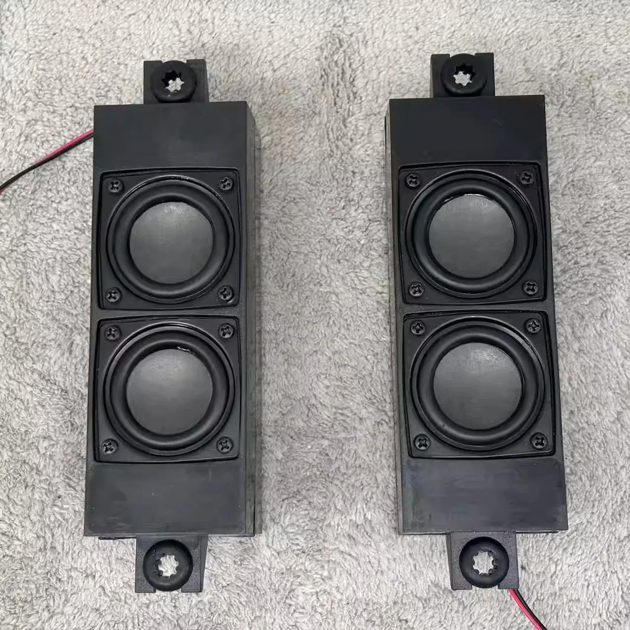 GHXAMP Audiophile-Grade Dual 1.75″ Full-Range Passive Speaker – 8 Ohm, 5W, Bass Reflex Port 2PCS
